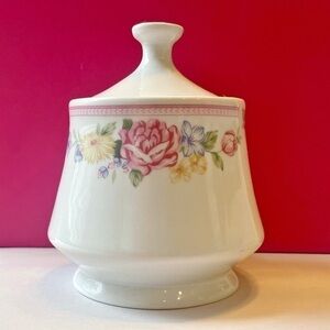 China Pearl Jubilee Sugar Bowl & Lid by Kuong